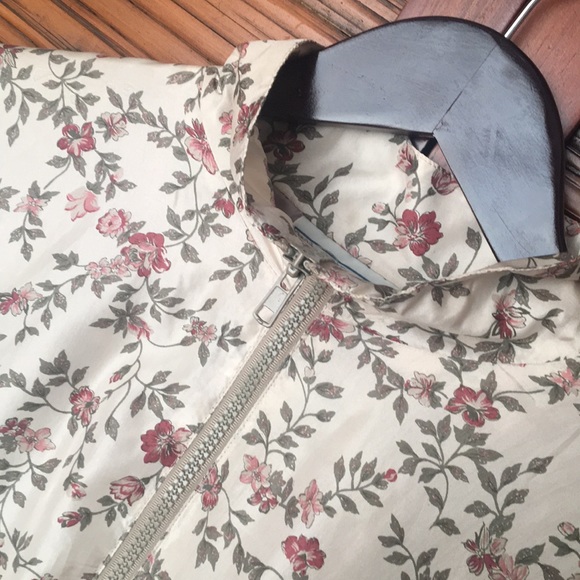 Silk Exchange Vintage Floral Bomber Jacket - Picture 3 of 3